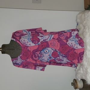 LuLaRoe Iris Tunic